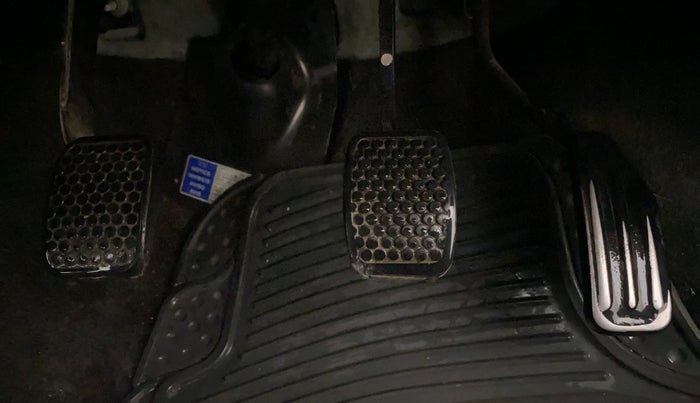 2014 Maruti Alto 800 LXI, Petrol, Manual, 55,017 km, Pedals