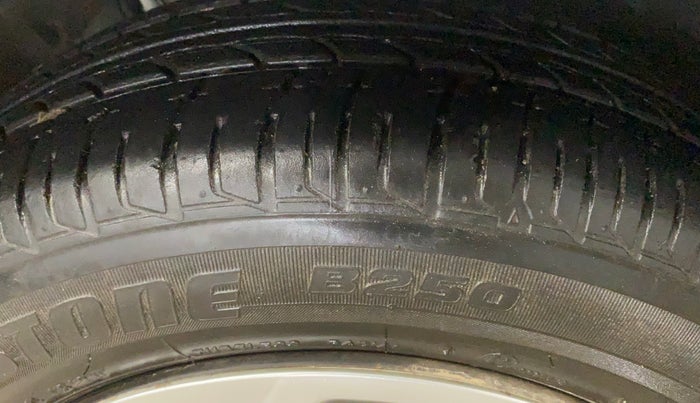2023 Tata TIGOR XZ CNG, CNG, Manual, 26,747 km, Left Front Tyre Tread