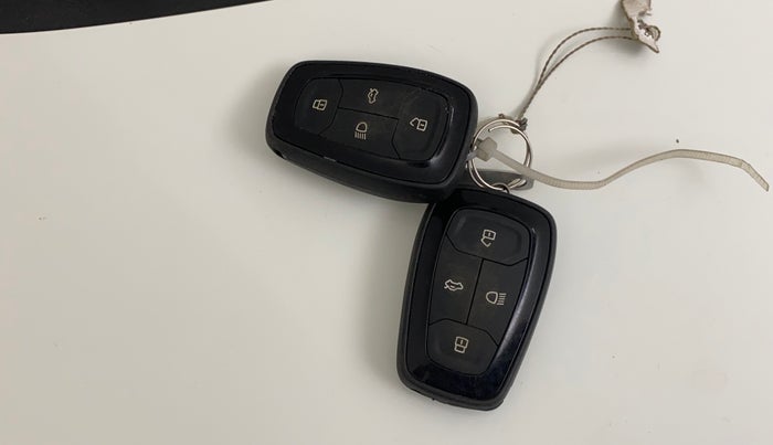 2023 Tata TIGOR XZ CNG, CNG, Manual, 26,747 km, Key Close Up