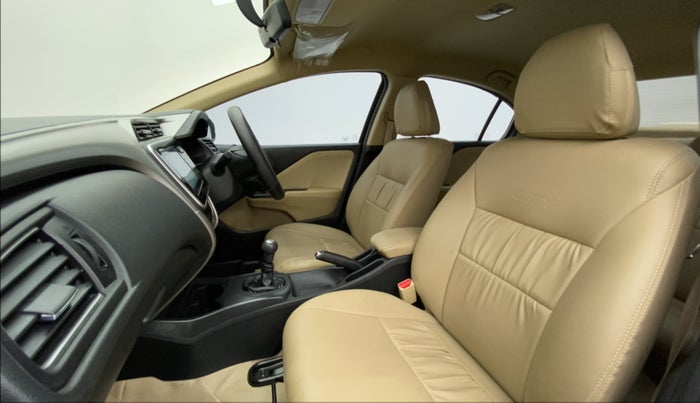 2022 Honda City 1.5L I-VTEC SV, Petrol, Manual, 9,461 km, Right Side Front Door Cabin
