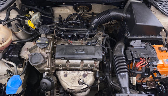 2016 Volkswagen Polo HIGHLINE1.2L, Petrol, Manual, 48,746 km, Engine View