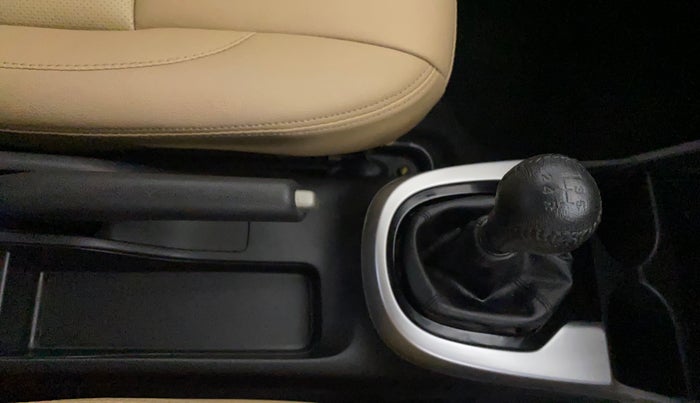 2015 Honda Jazz 1.2L I-VTEC V, Petrol, Manual, 24,634 km, Gear Lever