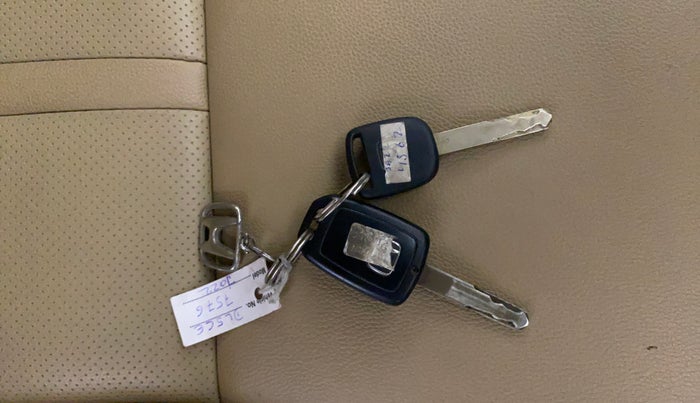 2015 Honda Jazz 1.2L I-VTEC V, Petrol, Manual, 24,634 km, Key Close Up