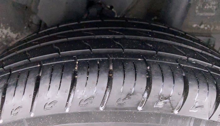 2019 Hyundai VENUE 1.0 TURBO GDI SX+ AT, Petrol, Automatic, 65,788 km, Left Rear Tyre Tread