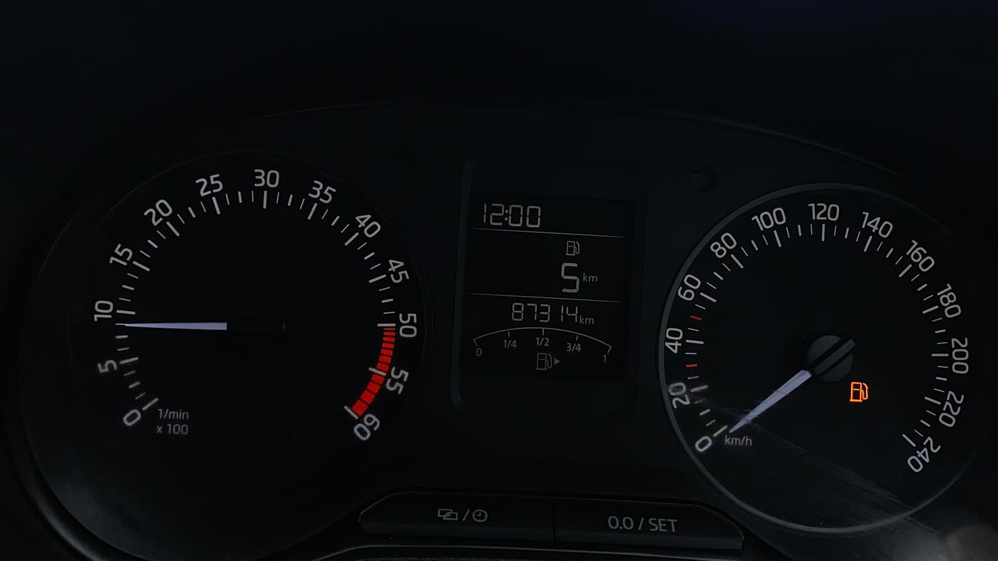 2019 Skoda Rapid AMBITION 1.5 TDI, Diesel, Manual, 84,010 km, Odometer Image