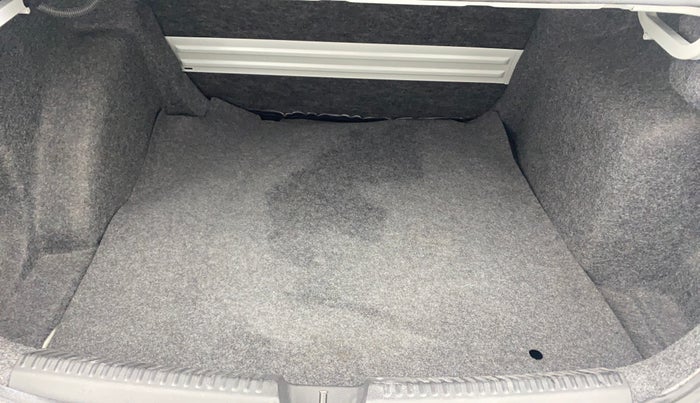 2019 Skoda Rapid AMBITION 1.5 TDI, Diesel, Manual, 87,310 km, Boot Inside