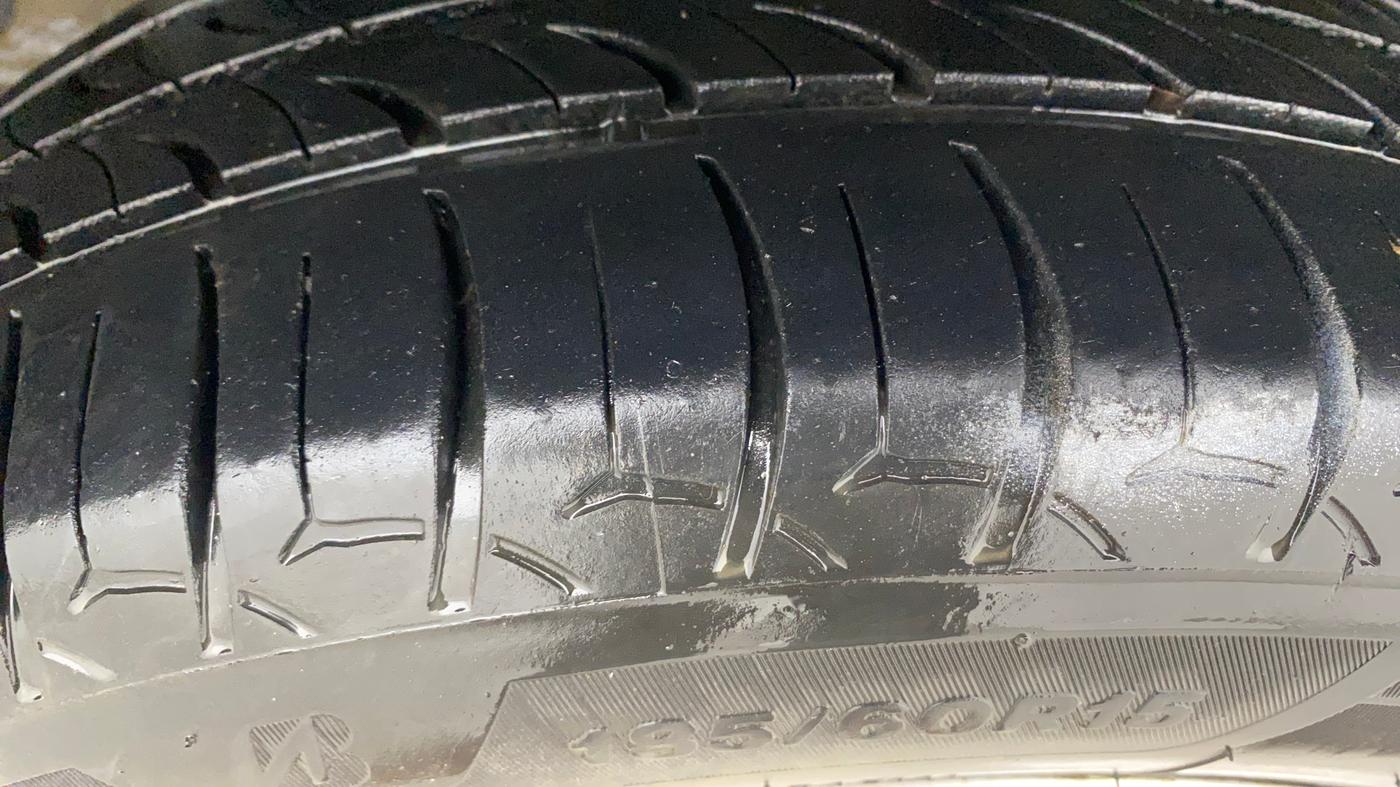 2019 Skoda Rapid AMBITION 1.5 TDI, Diesel, Manual, 84,010 km, Left Rear Tyre Tread