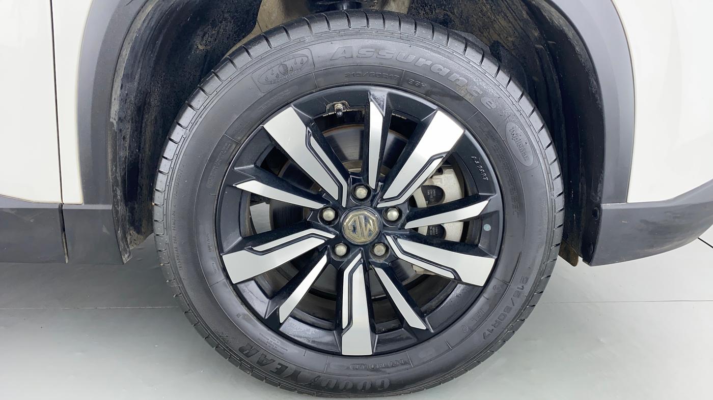 2019 MG HECTOR SHARP DCT PETROL, Petrol, Automatic, 8,231 km, Right Front Wheel