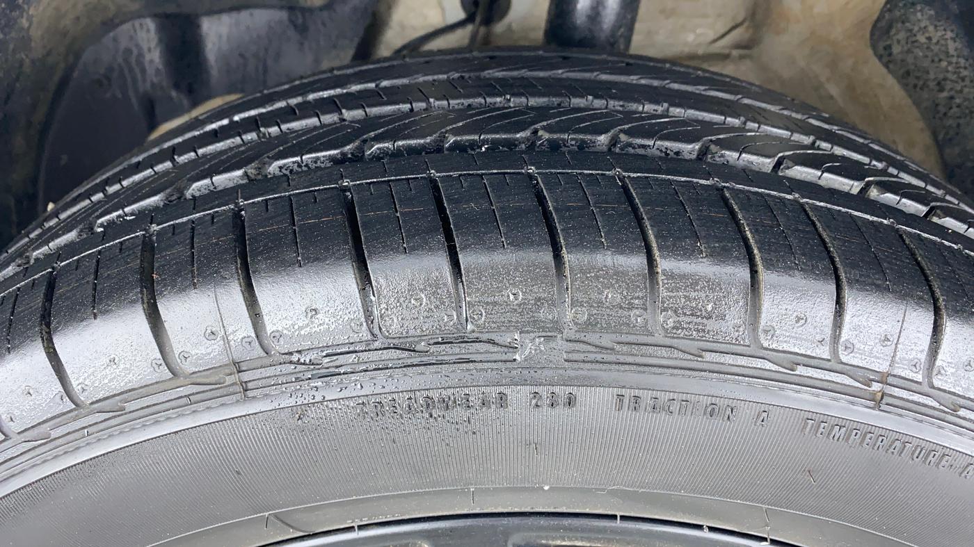 2019 MG HECTOR SHARP DCT PETROL, Petrol, Automatic, 8,231 km, Left Front Tyre Tread
