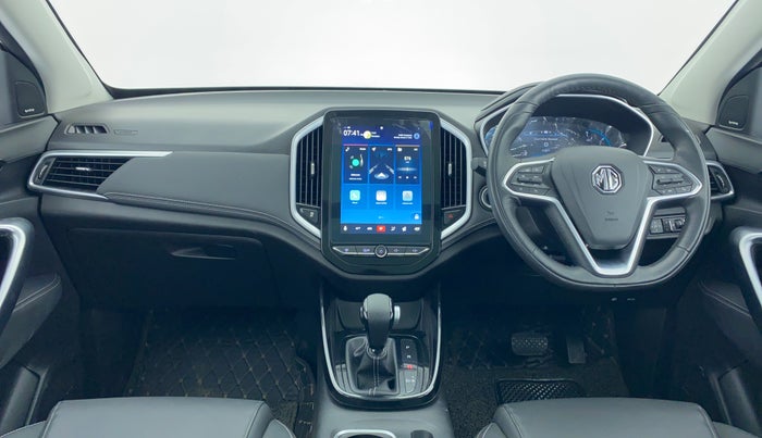 2019 MG HECTOR SHARP DCT PETROL, Petrol, Automatic, 8,231 km, Dashboard