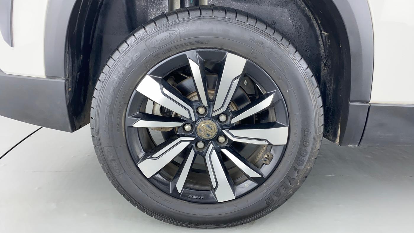 2019 MG HECTOR SHARP DCT PETROL, Petrol, Automatic, 8,231 km, Right Rear Wheel