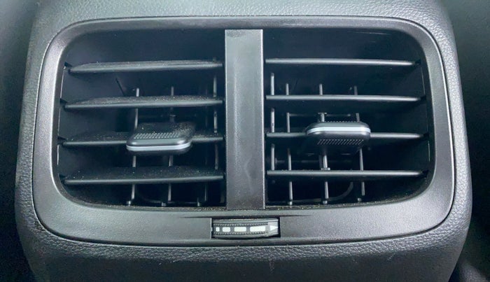 2019 MG HECTOR SHARP DCT PETROL, Petrol, Automatic, 8,231 km, Rear AC Vents
