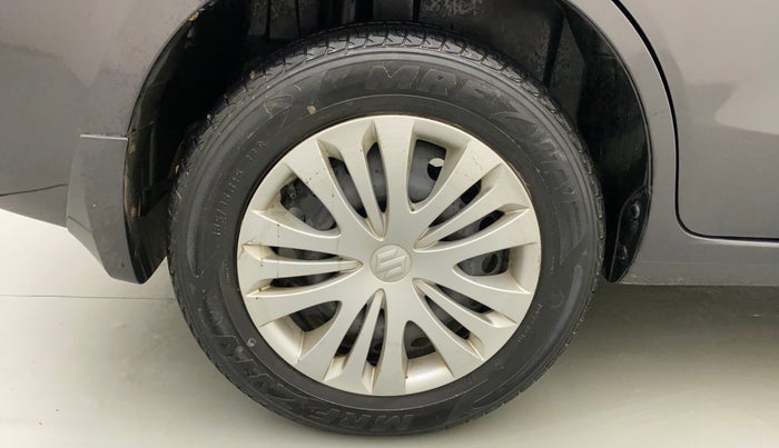 2014 Maruti Ertiga VXI, Petrol, Manual, 41,815 km, Right Rear Wheel