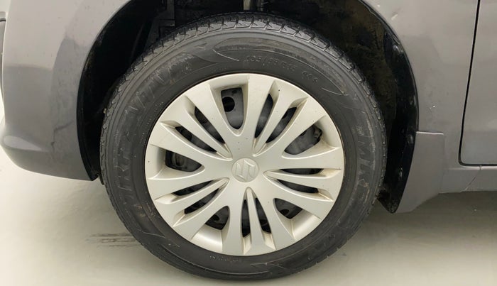 2014 Maruti Ertiga VXI, Petrol, Manual, 41,815 km, Left Front Wheel