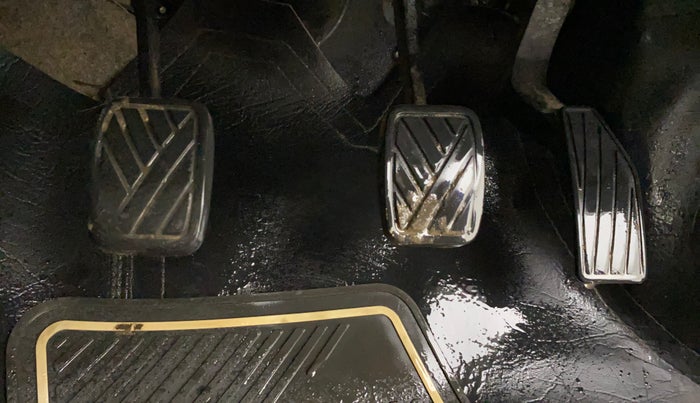 2014 Maruti Celerio VXI, CNG, Manual, 73,177 km, Pedals