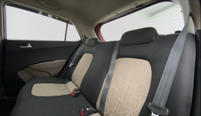 2015 Hyundai Grand i10 SPORTZ 1.2 KAPPA VTVT, Petrol, Manual, 48,295 km, Right Side Rear Door Cabin