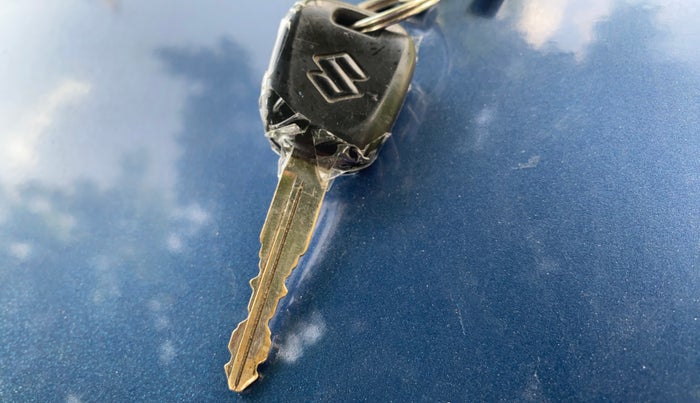 2016 Maruti Baleno SIGMA PETROL 1.2, Petrol, Manual, 23,440 km, Key Close Up