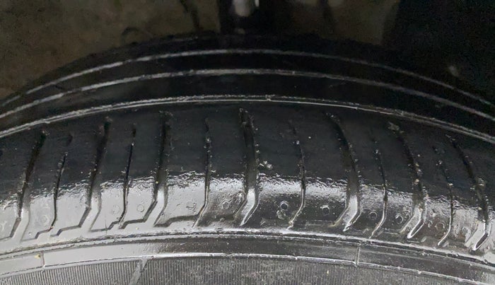 2019 Hyundai VENUE SX 1.0 TURBO, Petrol, Manual, 60,434 km, Right Front Tyre Tread