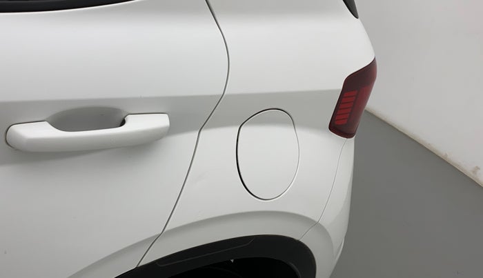 2019 Hyundai VENUE SX 1.0 TURBO, Petrol, Manual, 60,434 km, Left quarter panel - Slightly dented