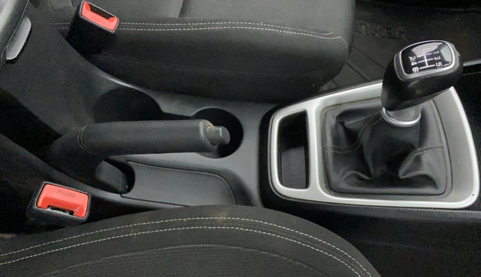 2019 Hyundai VENUE SX 1.0 TURBO, Petrol, Manual, 60,434 km, Gear Lever