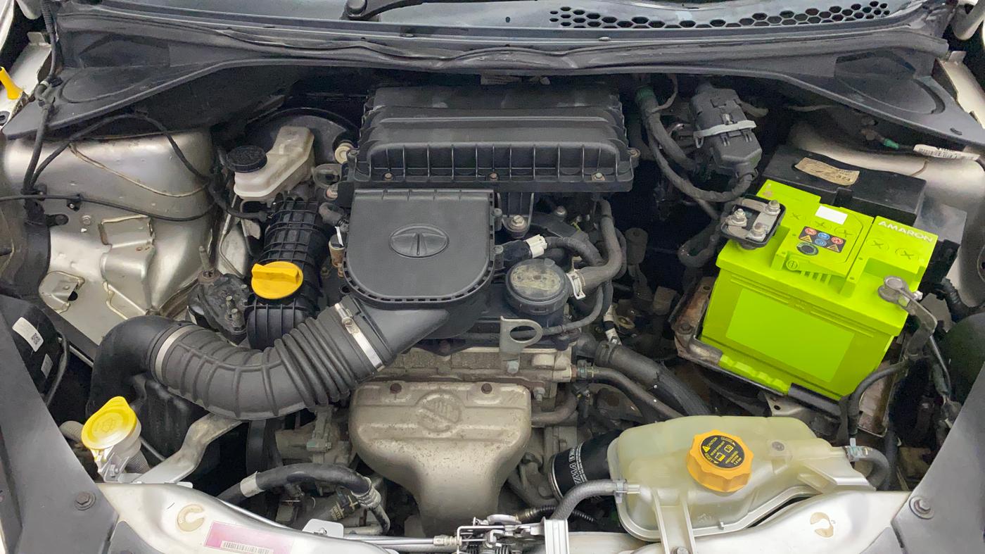 2018 Tata Tiago XT PETROL, Petrol, Manual, 30,628 km, Engine View