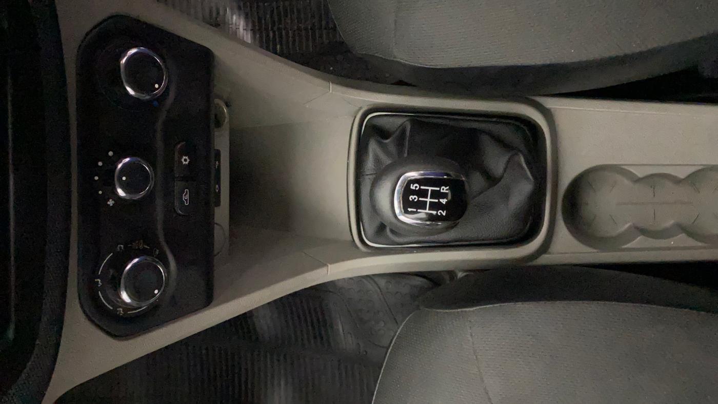 2018 Tata Tiago XT PETROL, Petrol, Manual, 30,628 km, Gear Lever