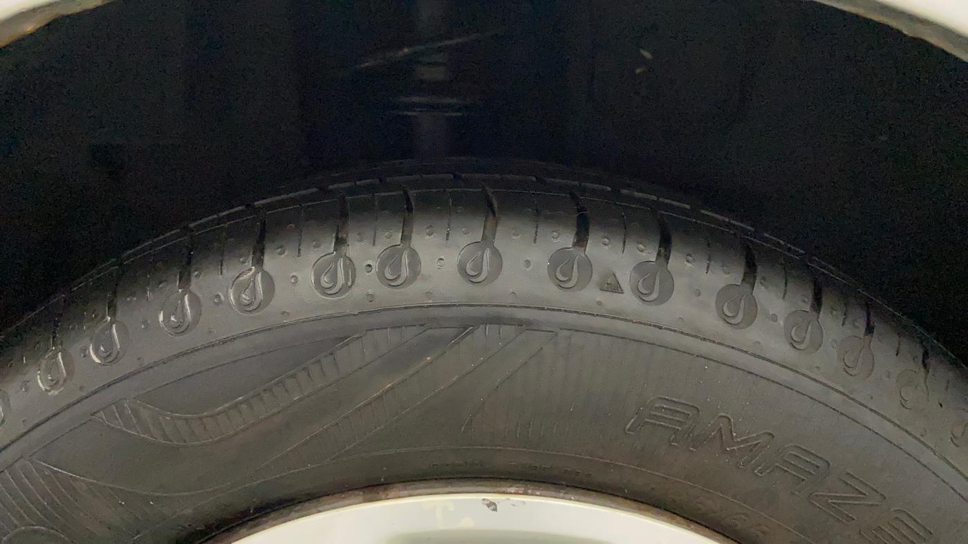 2018 Tata Tiago XT PETROL, Petrol, Manual, 30,628 km, Right Rear Tyre Tread
