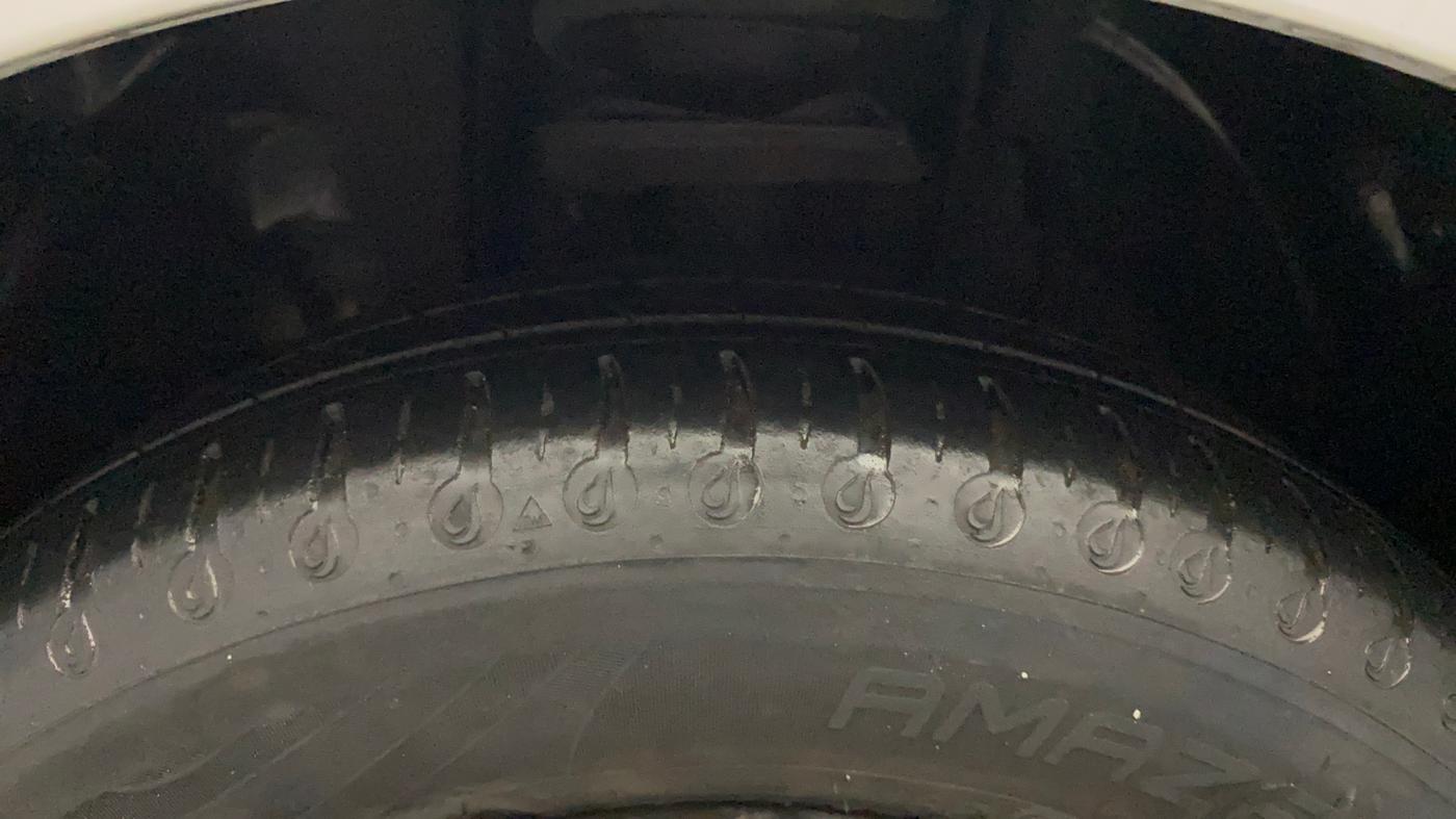 2018 Tata Tiago XT PETROL, Petrol, Manual, 30,628 km, Left Front Tyre Tread