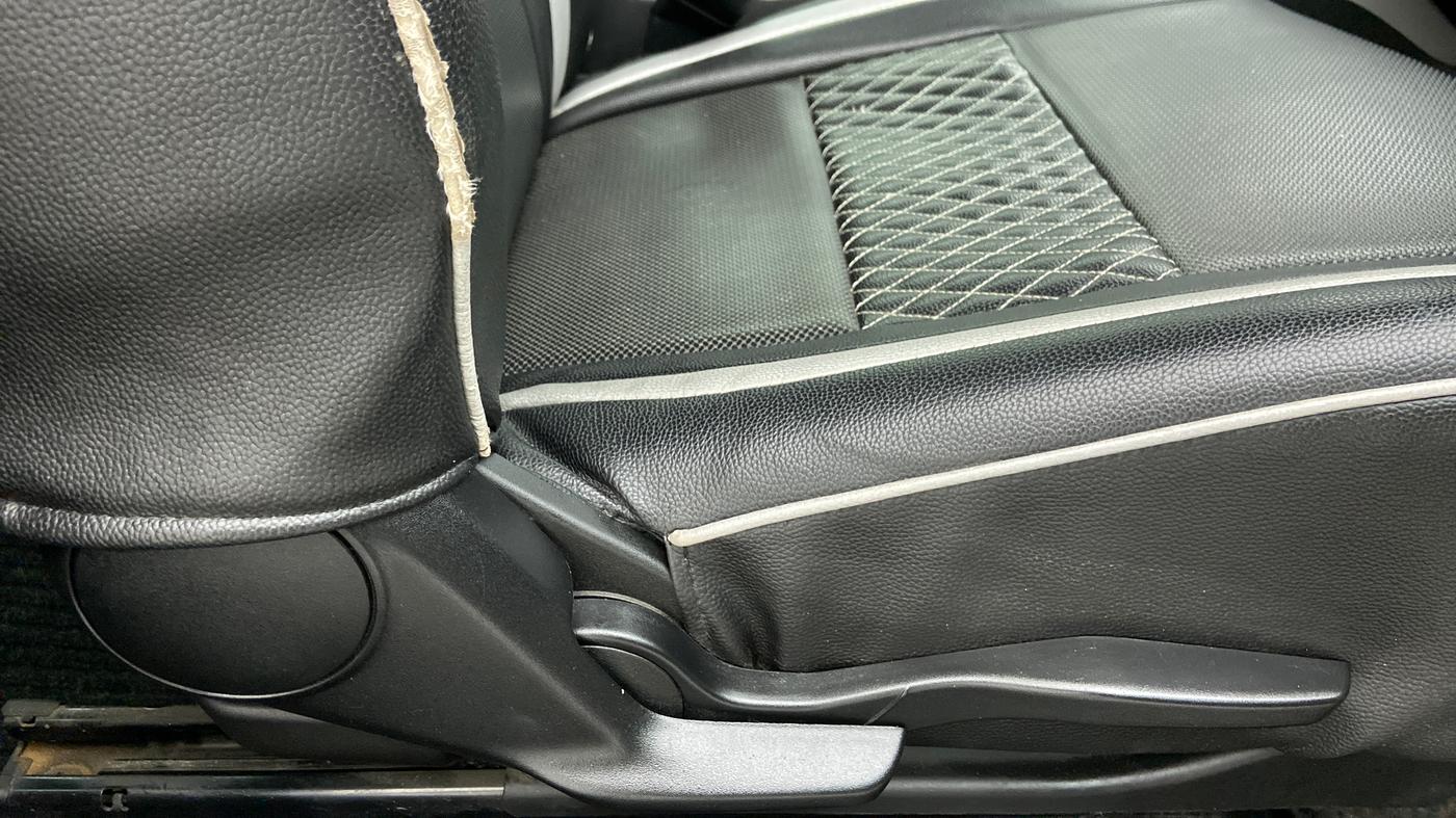 2018 Maruti Baleno ALPHA PETROL 1.2, Petrol, Manual, 32,337 km, Driver Side Adjustment Panel