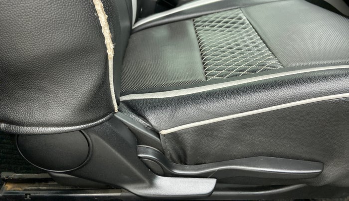 2018 Maruti Baleno ALPHA PETROL 1.2, Petrol, Manual, 32,337 km, Driver Side Adjustment Panel