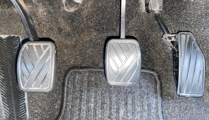 2016 Maruti Baleno DELTA PETROL 1.2, Petrol, Manual, 63,690 km, Pedals