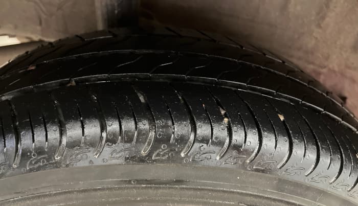 2019 Honda Amaze 1.2L I-VTEC S, Petrol, Manual, 86,804 km, Right Rear Tyre Tread