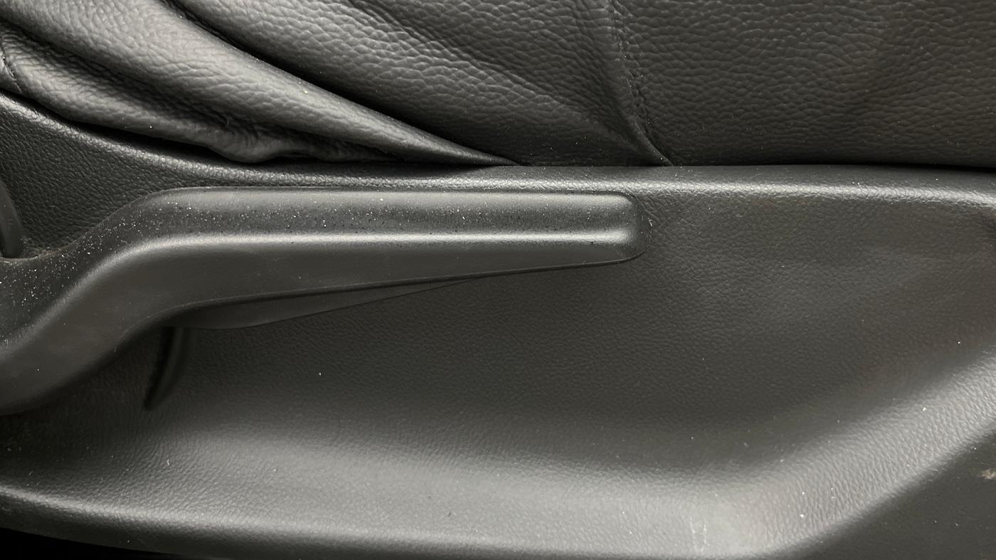 2019 Honda Amaze 1.2L I-VTEC S, Petrol, Manual, 86,804 km, Driver Side Adjustment Panel