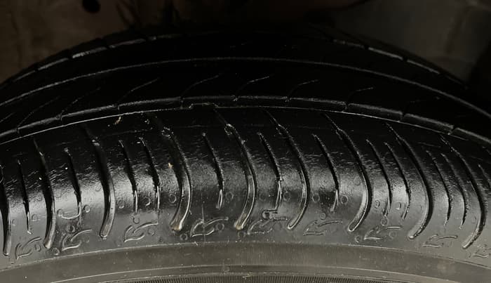 2019 Honda Amaze 1.2L I-VTEC S, Petrol, Manual, 86,804 km, Right Front Tyre Tread