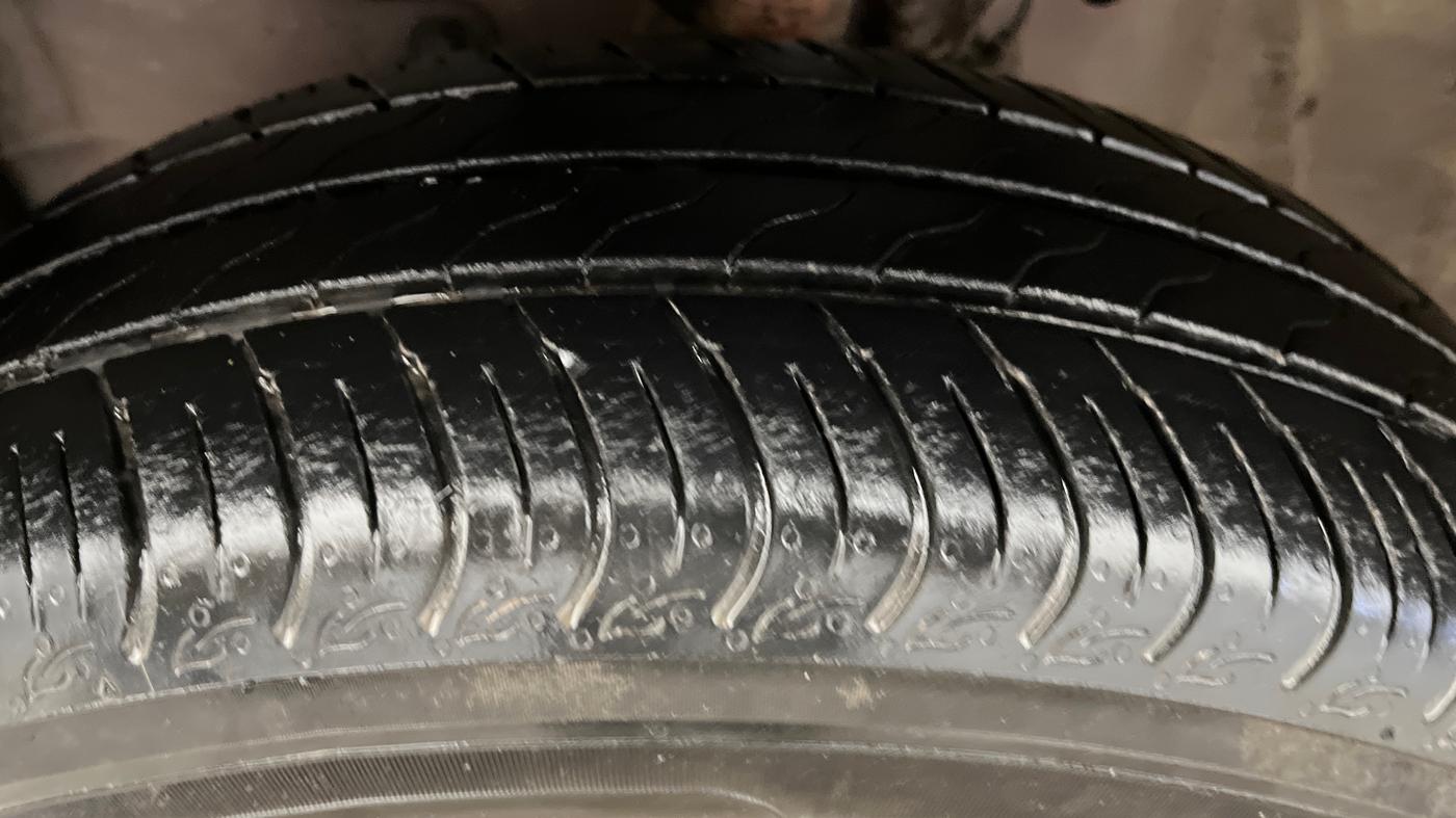 2019 Honda Amaze 1.2L I-VTEC S, Petrol, Manual, 86,804 km, Left Front Tyre Tread