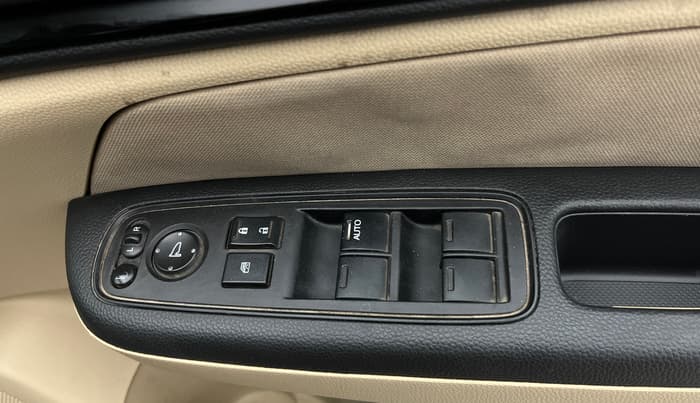 2019 Honda Amaze 1.2L I-VTEC S, Petrol, Manual, 86,804 km, Driver Side Door Panels Control