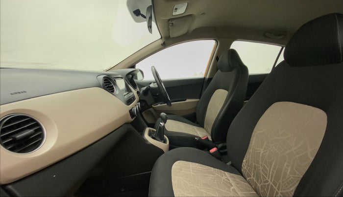 2013 Hyundai Grand i10 ASTA (O) 1.2 KAPPA VTVT, Petrol, Manual, 61,290 km, Right Side Front Door Cabin
