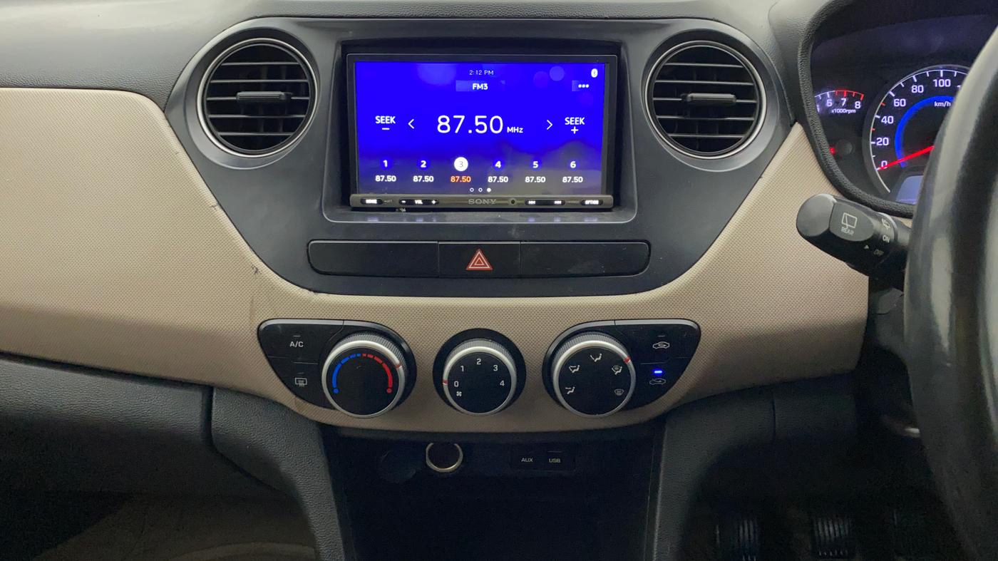 2013 Hyundai Grand i10 ASTA (O) 1.2 KAPPA VTVT, Petrol, Manual, 61,290 km, Air Conditioner
