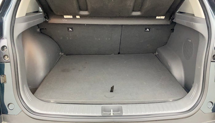 2024 Hyundai Creta SX (O) 1.5 DIESEL AT, Diesel, Automatic, 24,800 km, Boot Inside