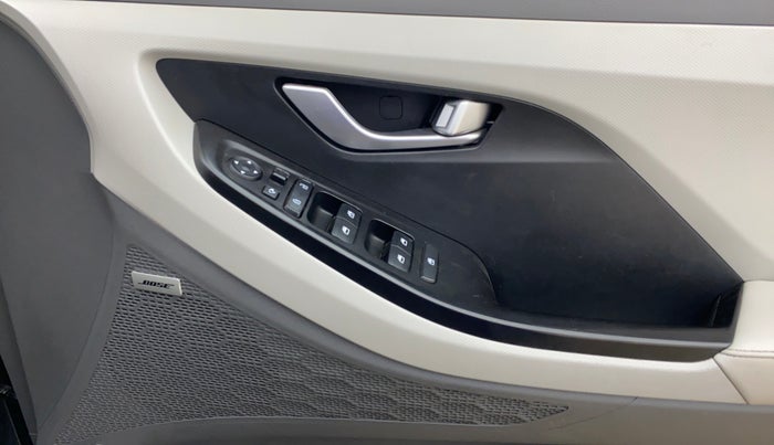 2024 Hyundai Creta SX (O) 1.5 DIESEL AT, Diesel, Automatic, 24,800 km, Driver Side Door Panels Control