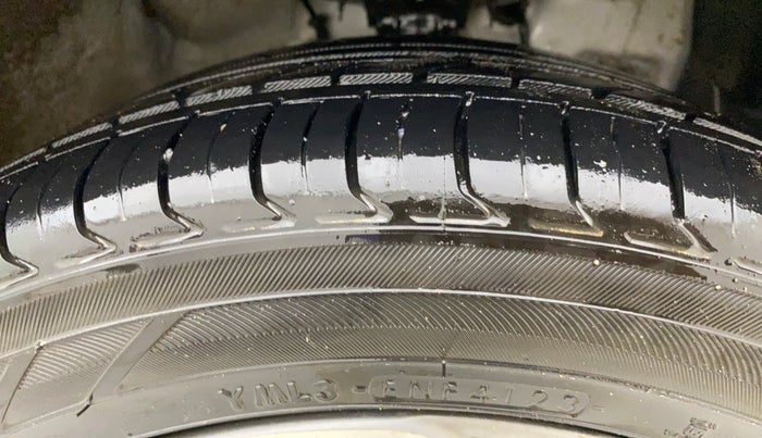 2018 Hyundai Elite i20 ASTA 1.2 (O), Petrol, Manual, 61,044 km, Right Front Tyre Tread