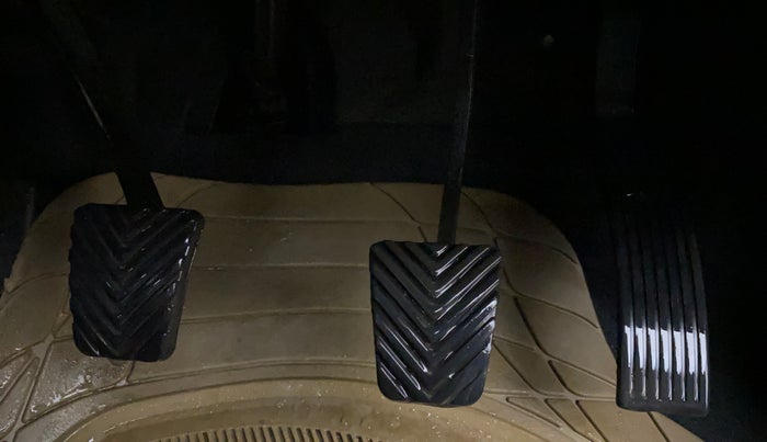 2018 Hyundai Elite i20 ASTA 1.2 (O), Petrol, Manual, 61,044 km, Pedals