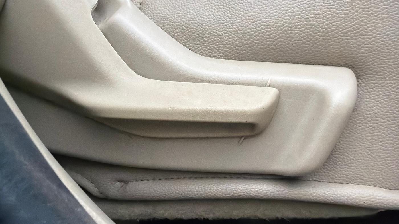 2017 Maruti Dzire LXI, Petrol, Manual, 14,061 km, Driver Side Adjustment Panel