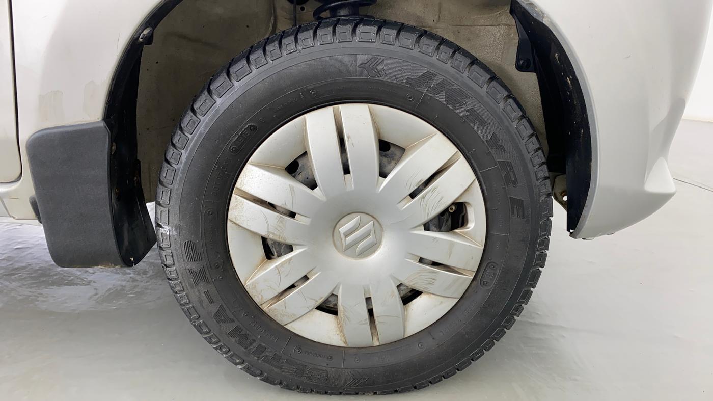 2015 Maruti Alto 800 LXI, Petrol, Manual, 22,286 km, Right Front Wheel