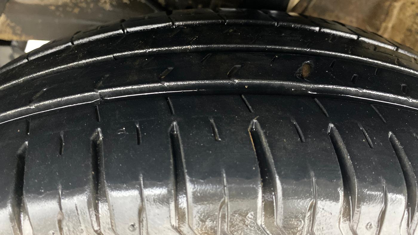 2021 Maruti XL6 ZETA MT, Petrol, Manual, 91,523 km, Left Front Tyre Tread