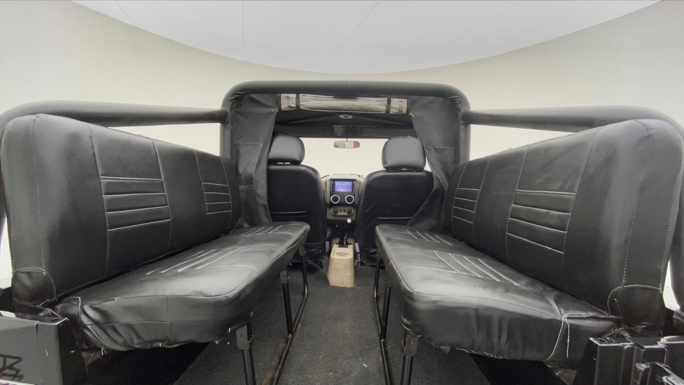 2015 Mahindra Thar CRDE 4X4 BS IV, Diesel, Manual, 31,668 km, Right Side Door Cabin View