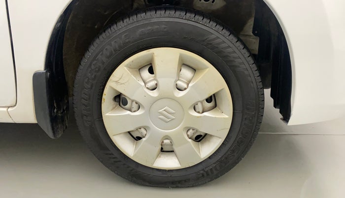 2014 Maruti Wagon R 1.0 LXI CNG, CNG, Manual, 99,204 km, Right Front Wheel