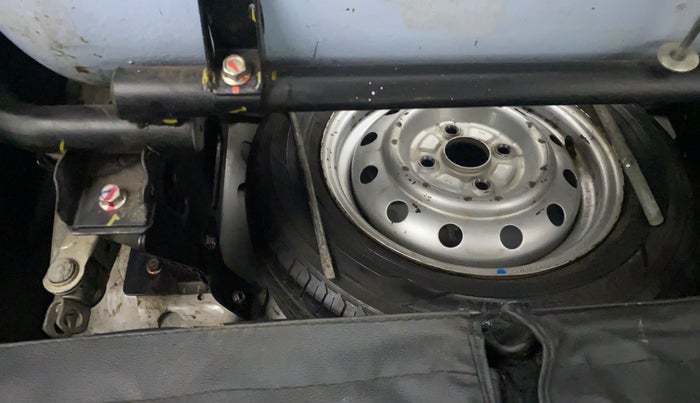 2014 Maruti Wagon R 1.0 LXI CNG, CNG, Manual, 99,204 km, Spare Tyre