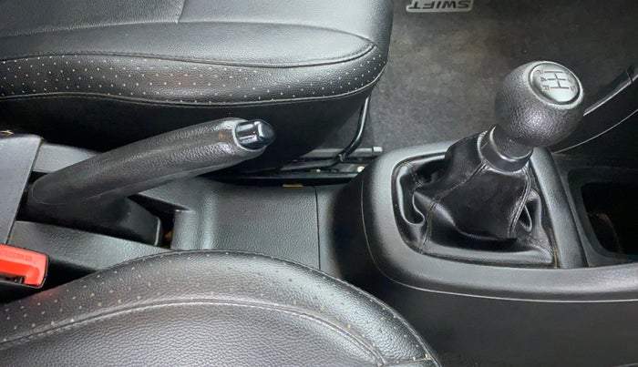 2017 Maruti Swift LXI OPT, Petrol, Manual, 48,161 km, Gear Lever