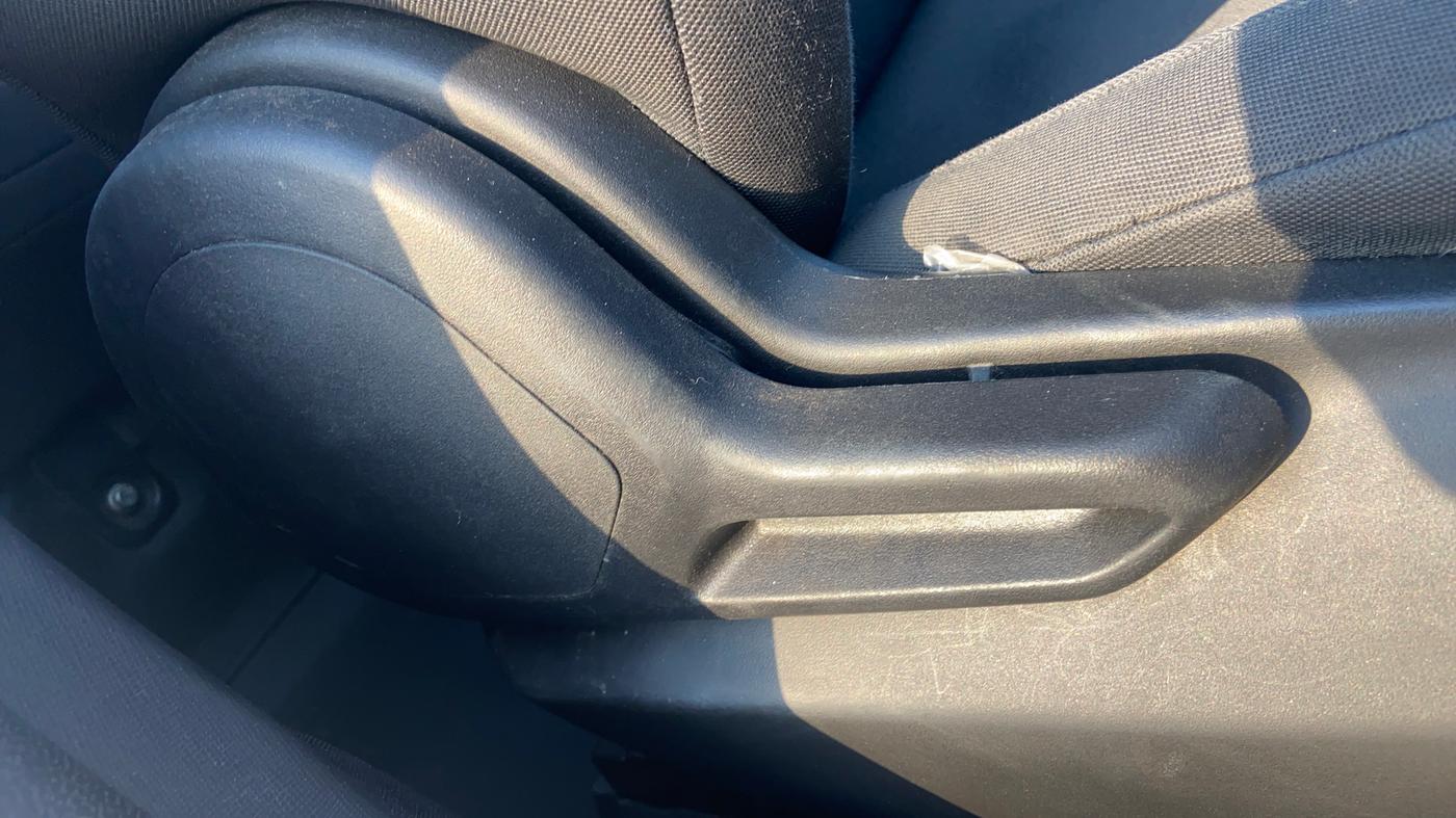 2024 Tata NEXON SMART+ 1.2 PETROL, Petrol, Manual, 45,821 km, Driver Side Adjustment Panel